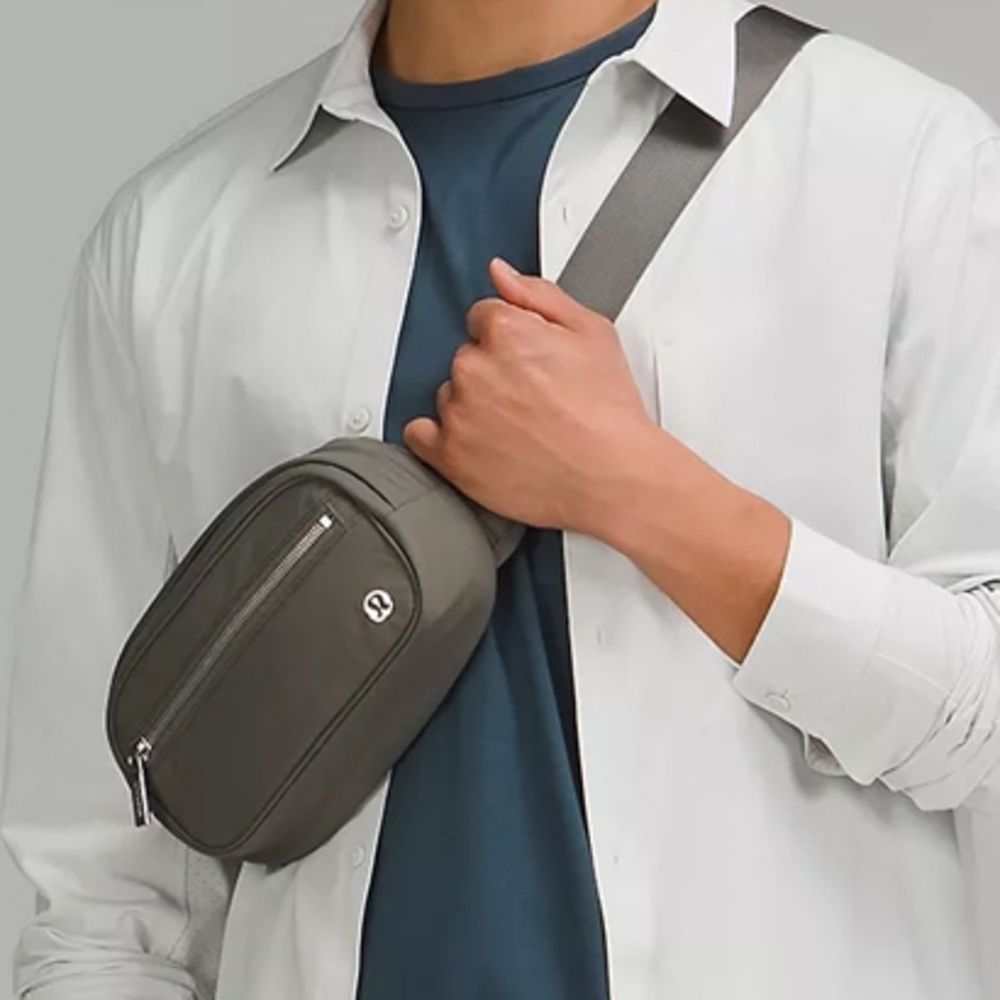 Lululemon Wunderlust Belt Bag Gray 1.8L